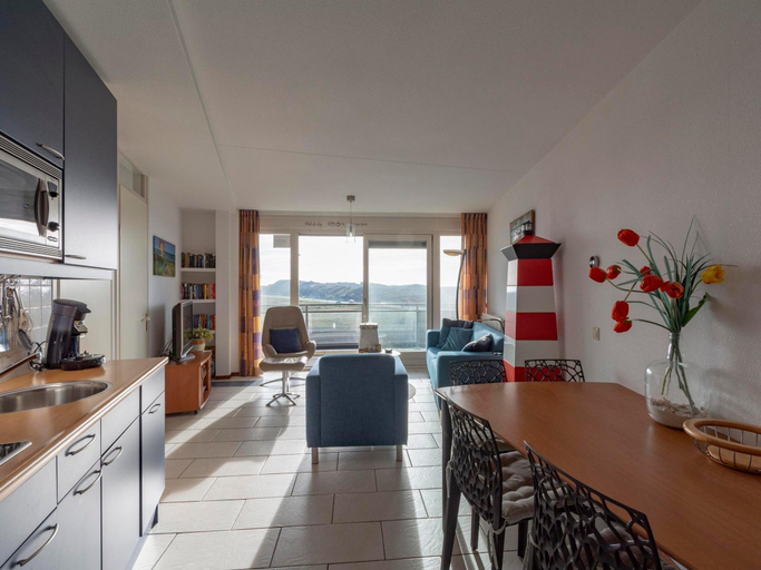 Others 3, Wijde Blick 205 apartment with balcony, Zijpe