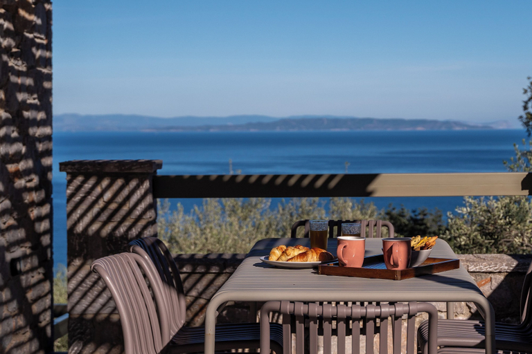 Outdoor dining 4, Dio Escapes Villas, Peloponnese