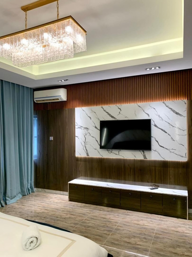 Room 5, Sujimoto Residences, LagosIsland