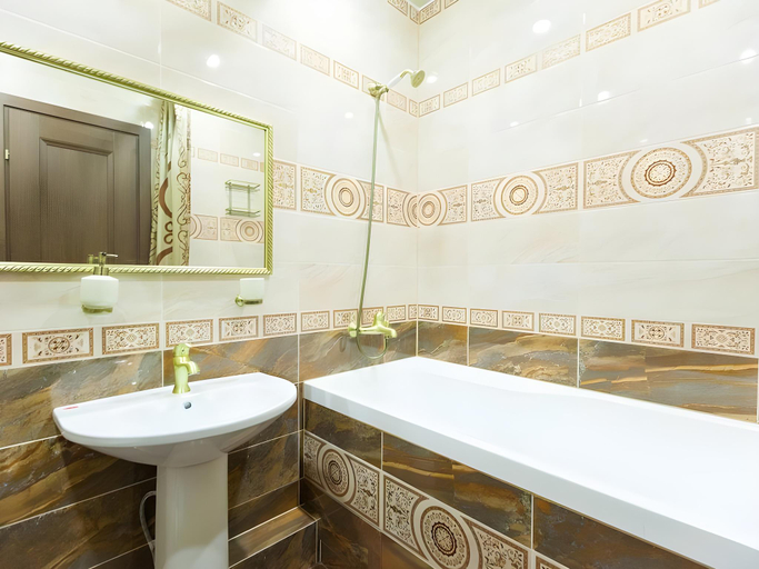 Bathroom 5, Versal Hotel, Sankt-Peterburg gorsovet