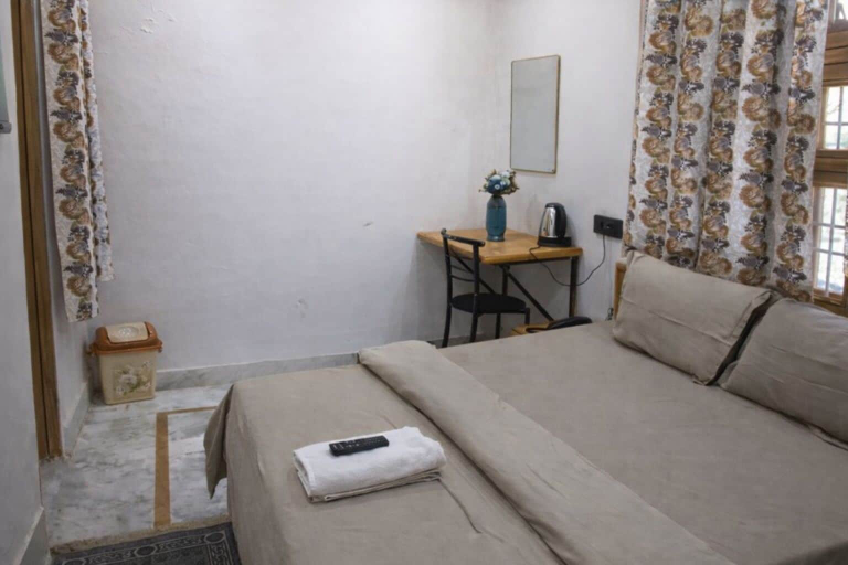 Room 4, Sk Govindam, Jaipur