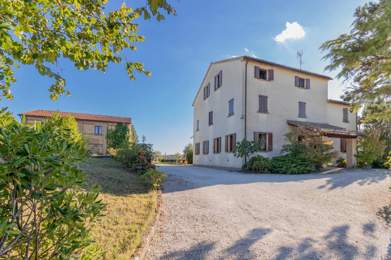 Exterior & Views, Country House Binnella, Macerata