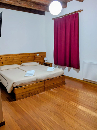 Bedroom 2, La casa del popolo, Udine