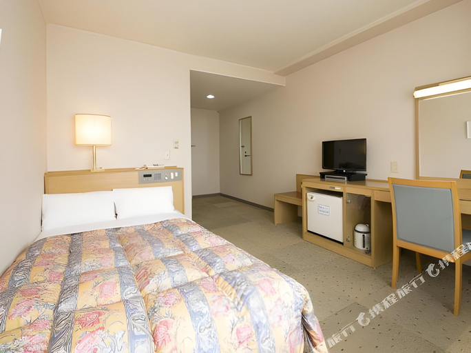 Bedroom 2, Hisai Green Hotel, Tsu