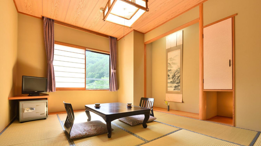 Others 3, Bouzantei Kotobuki, Ueda