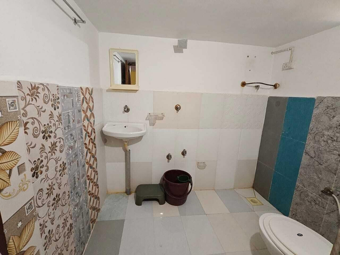 Bathroom 4, Kutch Desert Homestay, Kachchh