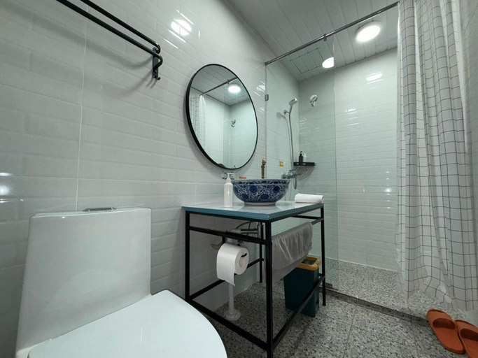 Bathroom, Tranquera House, Ranau