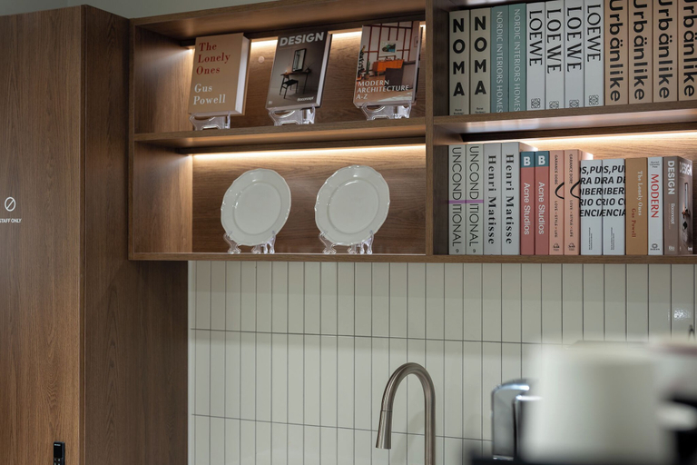 Shared kitchen facilities 2, Vinetree Boutique Hotel, Gwanak