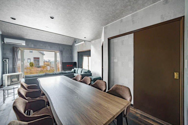 In-room dining 3, PROSTIMO, Bibai