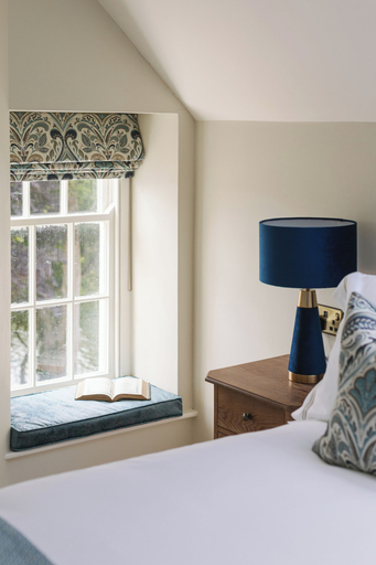 Room 2, Moore Lodge, Causeway Coast and Glens