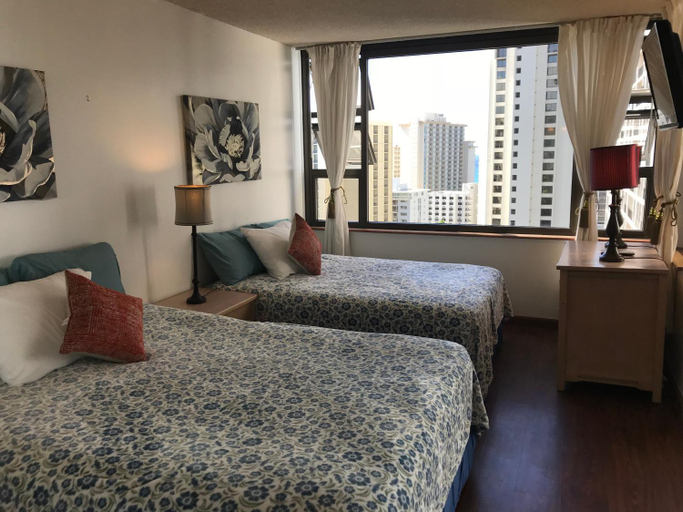 Others 3, Waikiki Banyan-Free Parking-Free WI-FI, Honolulu