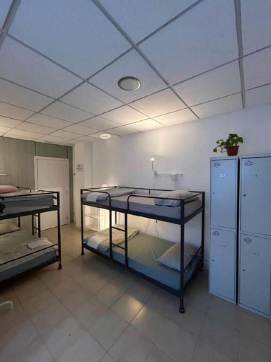 Others 2, NC Hostel, Las Palmas