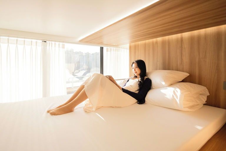 Room 3, Loft13 Hostel, Mapo