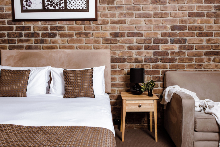 Room 5, The Hahndorf Lodge, Adelaide