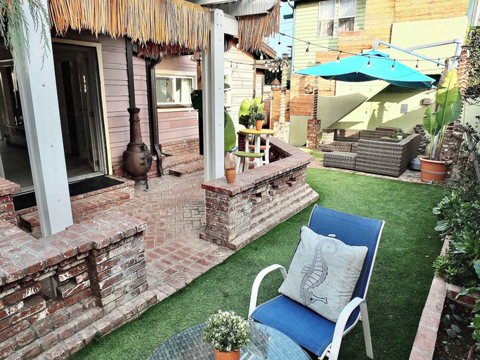 Terrace/patio 2, Eastside Garden Hideaway  For 4, Perfect Location for World Cup Attendees!, Los Angeles