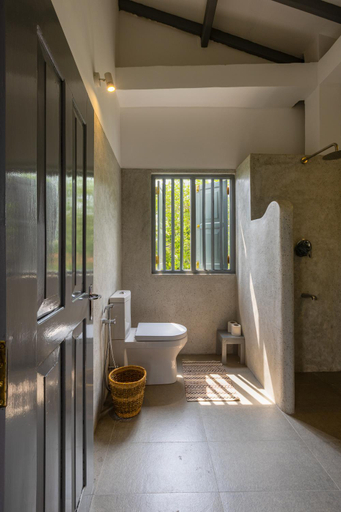 Bathroom 4, Old Chilli House, Habaraduwa
