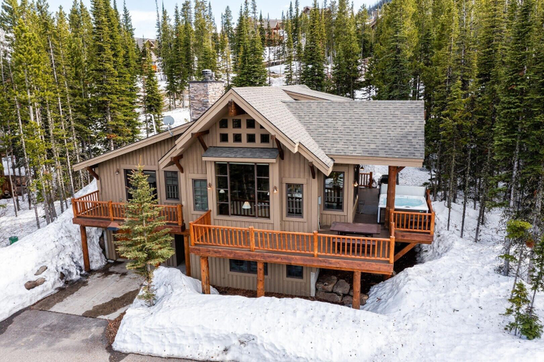 Exterior 2, 6 Mountain Home Road 4 Bedroom Home by Moonlight Basin Lodging, Madison