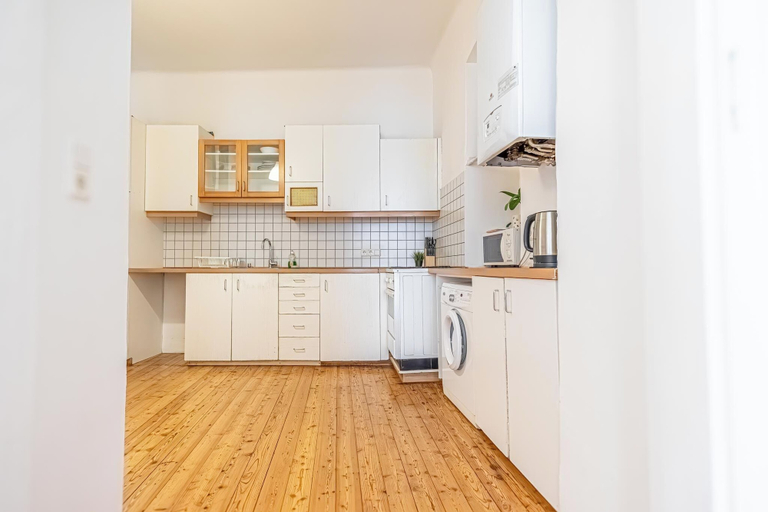 Private kitchen 5, Affordable 2BR Apt Long Stay Stadthalle, Wien