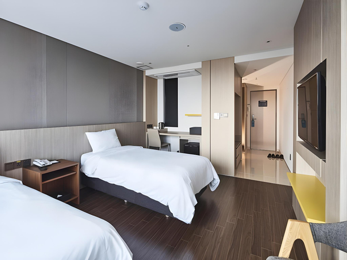 Bedroom 2, The First70 Hotel, Seogwipo