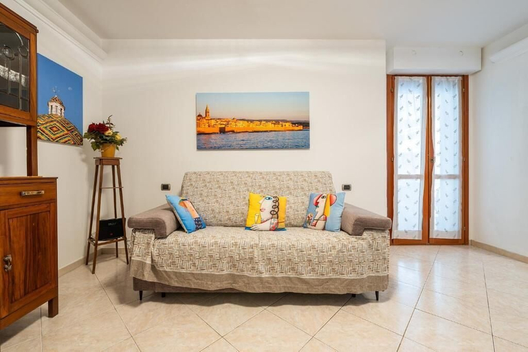 Living area 2, AffittaSardegna - Casa Tarragona, Sassari