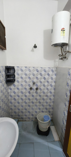Bathroom 5, Avantika Hotel, Faizabad