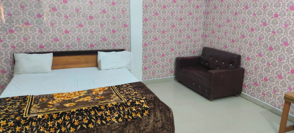 Room 2, Hotel MeenakshI Palace Kanpur, Kanpur Nagar