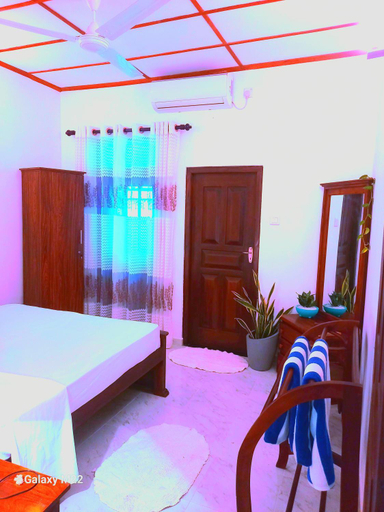 Bedroom 3, Mango Villa, Hikkaduwa