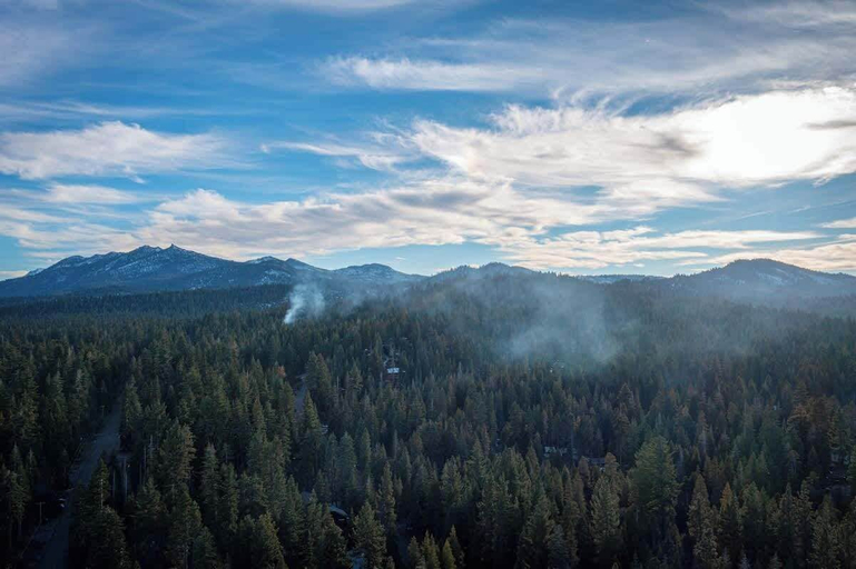 Others 5, Cozy Tahoma Cabin in the Pines Sleeps 6 + Pets, El Dorado