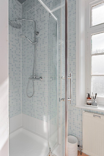 Bathroom 3, The Wandsworth Haven | 2-Bed Family Apartment, London