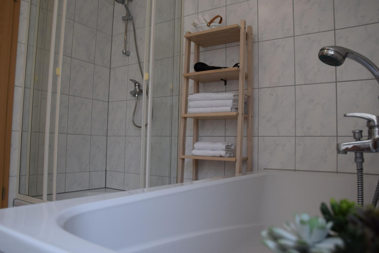 Bathroom 3, Ferienwohnung Kraus 2-4 Pers, Emmendingen