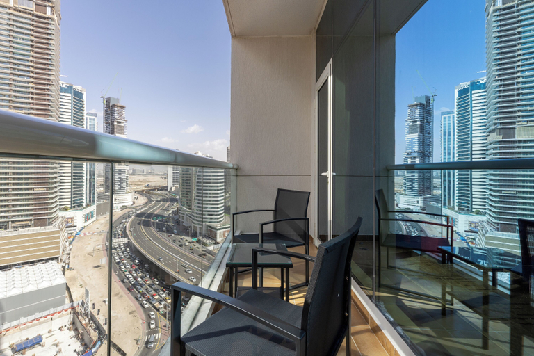 Balcony view, Maison Privee - Modern Downtown Apartment w/ City Skyline Vws, Dubai