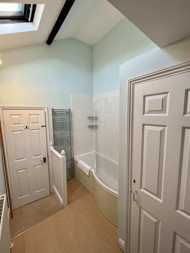 Bathroom 3, Charming 1 bed super central Terraced House, Cambridgeshire