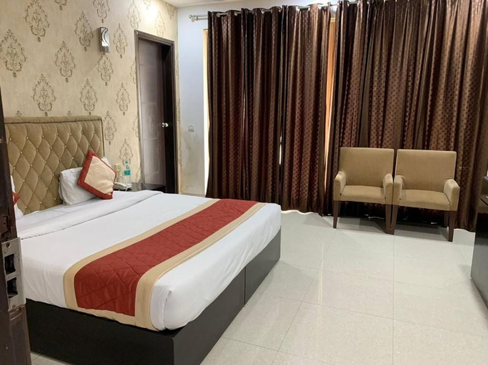 Bedroom 3, TDI CLUB RETREAT, Sonipat