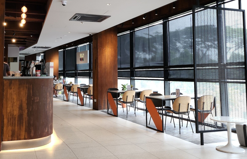 Food & Drinks 5, Lumi Tropicana, Petaling Jaya