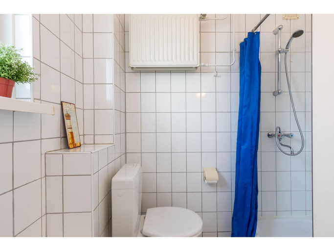 Bathroom, Holiday home with sun terrace facing south-pet-friendly, Veere