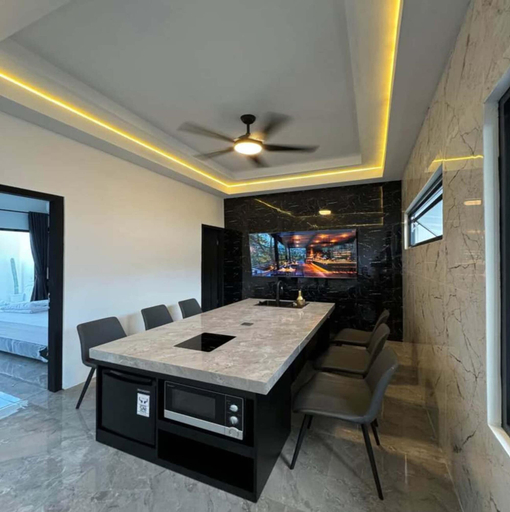 In-room dining