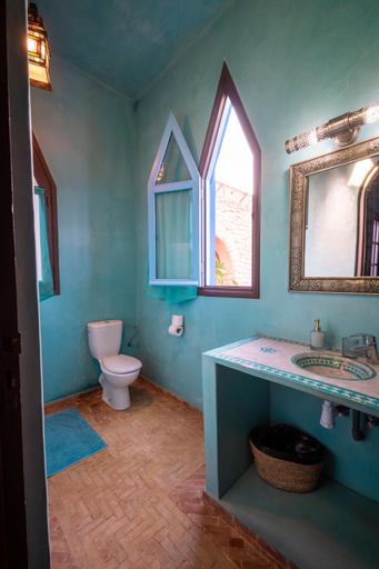 Bathroom 4, Dar Yanis, Essaouira