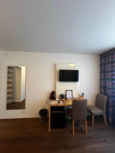 Others 4, Aparthotel Tycho de Brahe, Praha 6