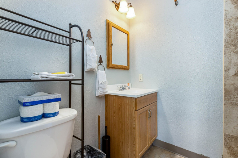Bathroom 3, The Mall 1429 1 Bedroom Condo, Summit