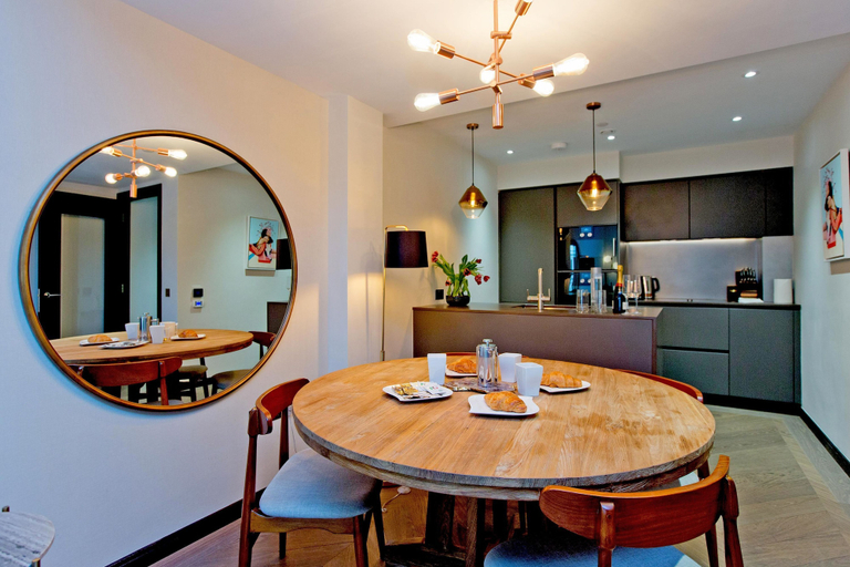 Others 5, 1-bed Executive Apt 414, London