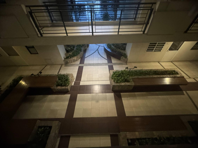 4, Flair Towers Condo Near MRT Bonifacio and Shaw Within Greenfields, Mandaluyong