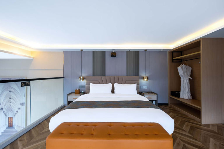 Room 3, Chongqing Tianlai River View Hotel, Chongqing