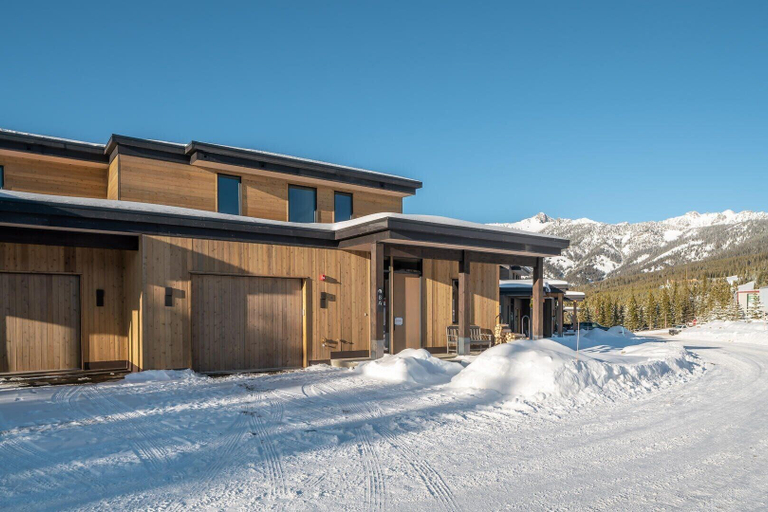 Exterior 2, 8a Treeline 5 Bedroom Home by Moonlight Basin Lodging, Madison