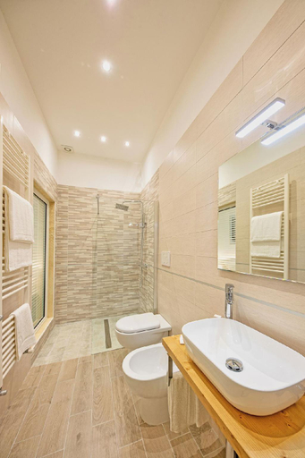 Bathroom, B&B Gianmarti Suite, Lecce