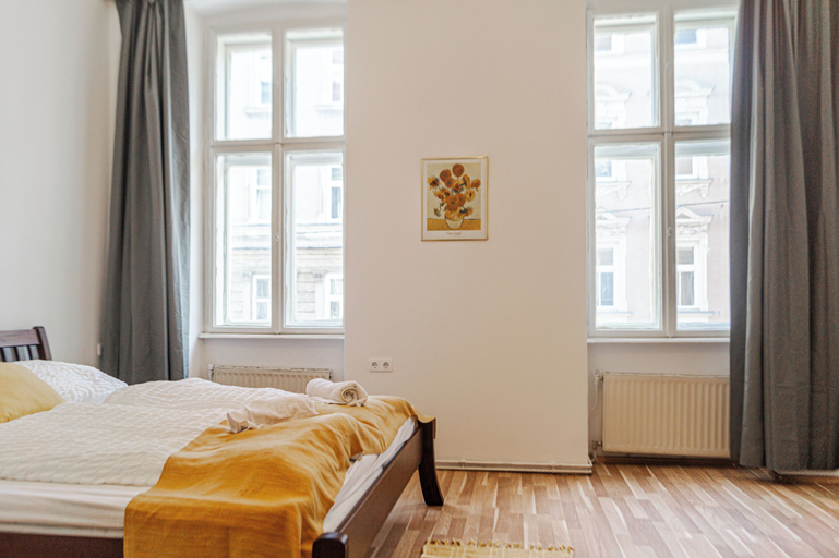 Room 4, Private Room Long Stay Great Location, Wien