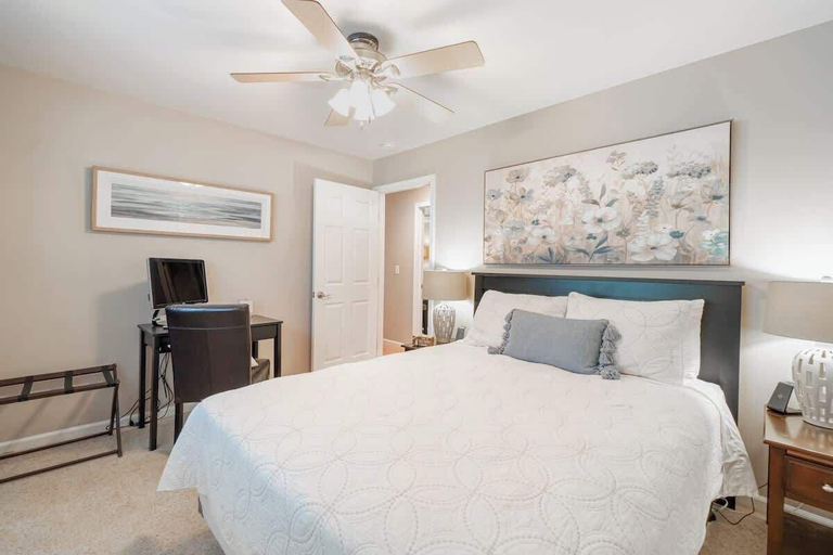 Room 4, Truckee Mountain Retreat Family Friendly 3BR 2BA, Nevada