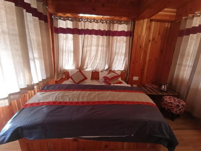 5, Chetan Home Stay II Flachan Darshan II, Kullu