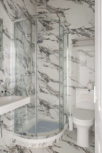 Bathroom 5, Crawford place studio apartments, London
