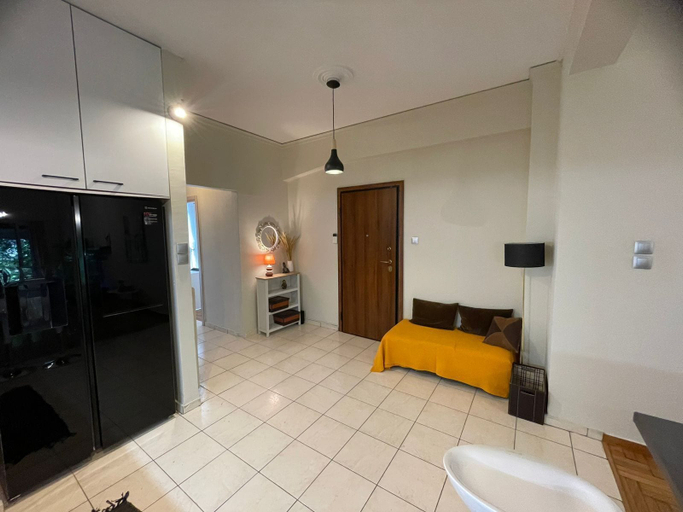 Room 2, Minimal Central 2BR, Attica