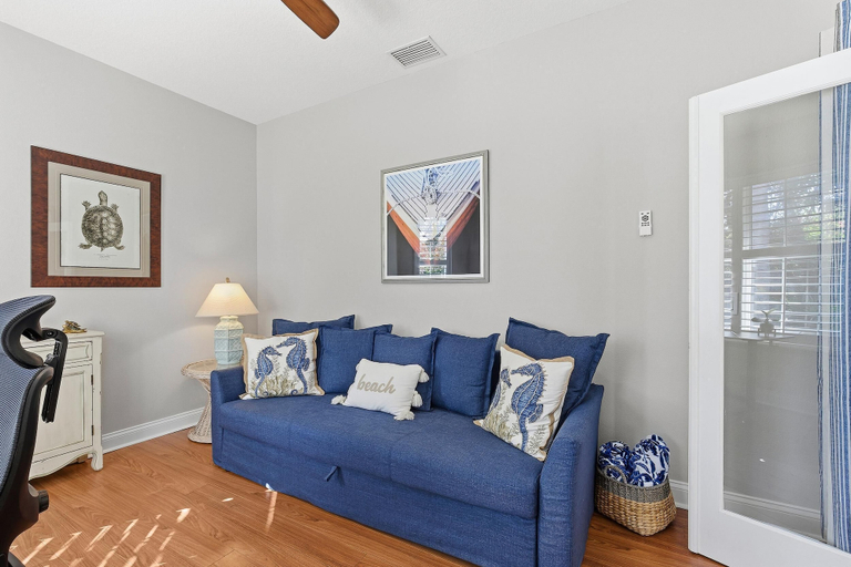 Living area 1, Z-beachside Baby, Volusia